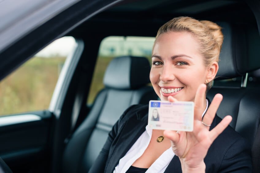 mit fuehrerscheinkontrollen das haftungsrisiko senken die elektronisches fuehrerscheinkontrolle fuer firmenwagen senkt die haftung